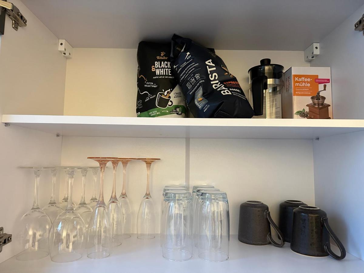 Igo Apartment 2 Schlafenzimmer Mit Waschmaschine Trockner Haustier Rheinufer 5Min Netflix Disney Plus 17-6 Duisburg Exterior photo