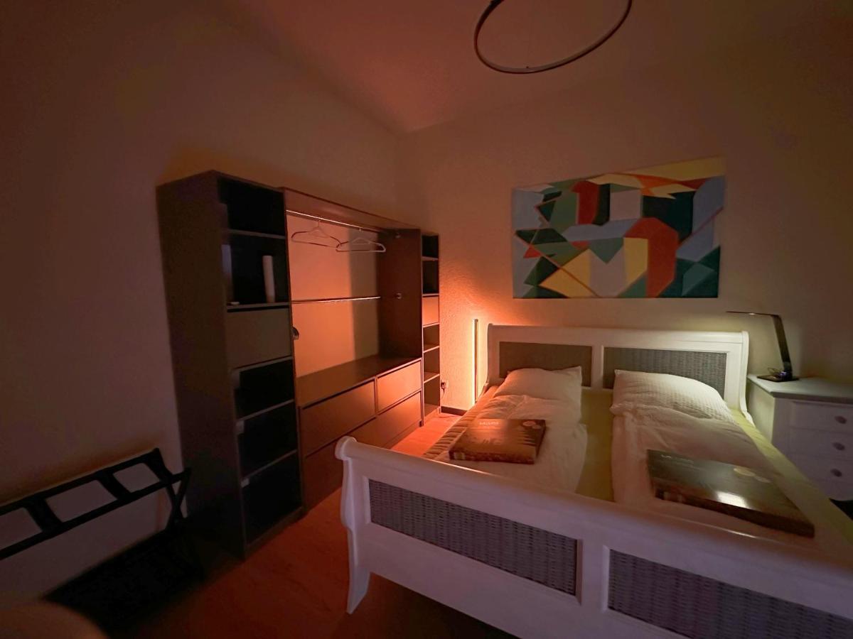 Igo Apartment 2 Schlafenzimmer Mit Waschmaschine Trockner Haustier Rheinufer 5Min Netflix Disney Plus 17-6 Duisburg Exterior photo