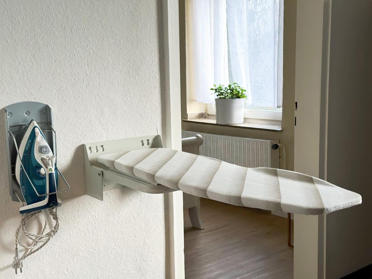 Igo Apartment 2 Schlafenzimmer Mit Waschmaschine Trockner Haustier Rheinufer 5Min Netflix Disney Plus 17-6 Duisburg Exterior photo